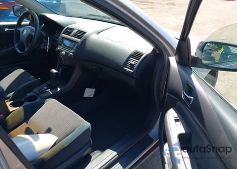 2003 Honda Accord 2.4 Lx z USA, uszkodzony, nr VIN 1HGCM56353A006389